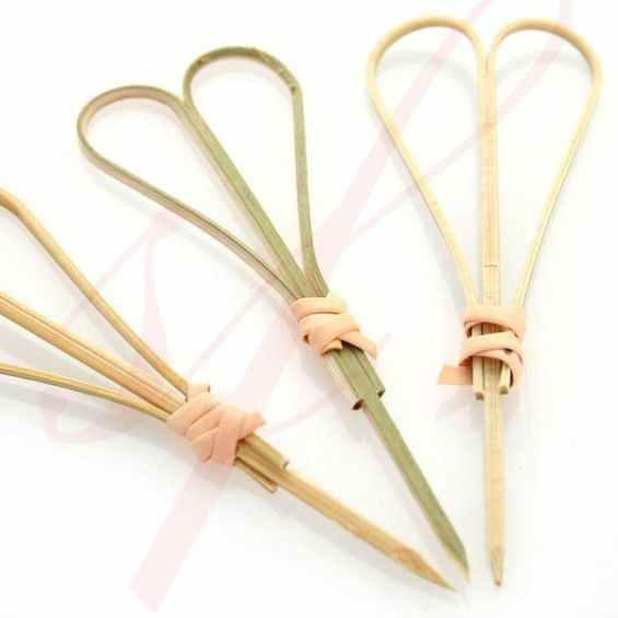 Looped Heart Bamboo Picks 4.7 in. 200/cs