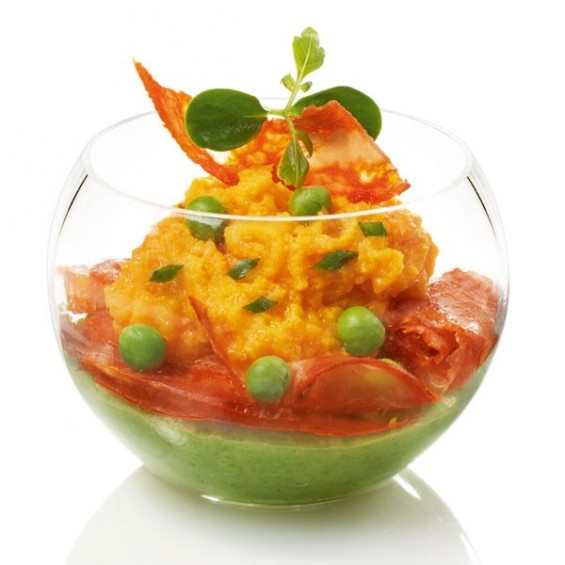 Sphere Plastic Salad Bowl 17 oz. - 72/cs - $1.13/pc